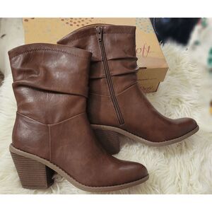 EuroSoft Teren Redwood Western Boots Size 8.5 / 39.5 New